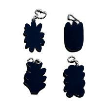 Lade das Bild in den Galerie-Viewer, HANAMI SCHLÜSSELANHÄNGER